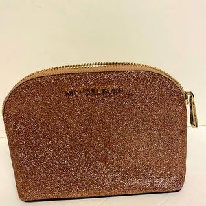 MICHAEL KORS “Emmy” Rose Gold Leather / Glitter Cosmetic/Travel Pouch. - NWOT
